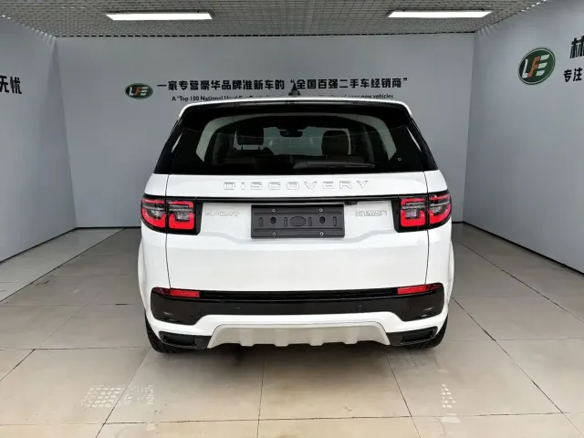 Land Rover Discovery Sport — Фото автомобиля 6