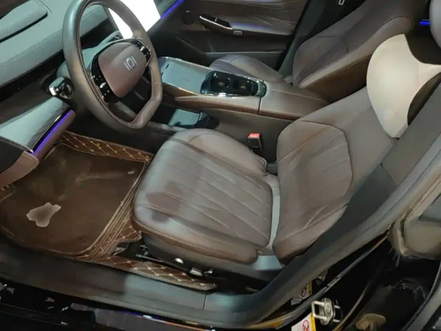 Changan Qiyuan A07 — Фото автомобиля 14