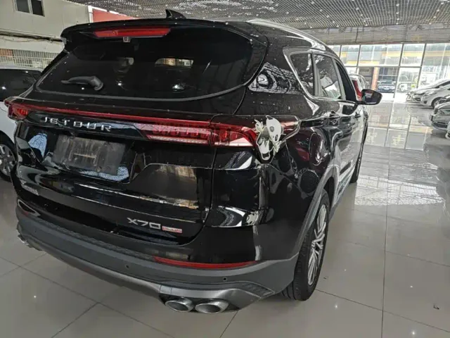 Jetour X70 Plus — Фото автомобиля 7