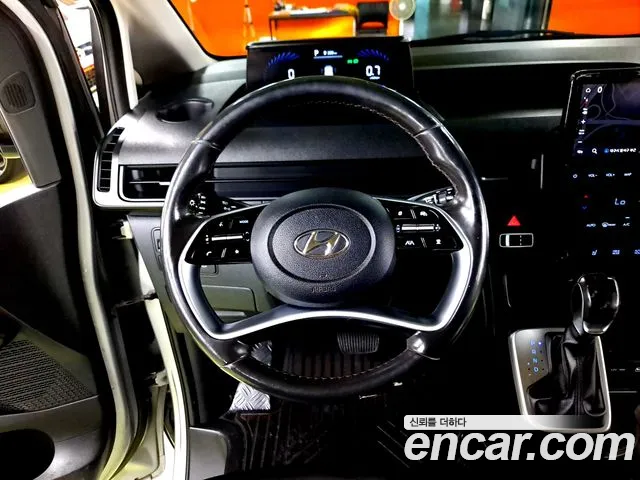 Hyundai Staria Staria Карго 5 мест — Фото автомобиля 11