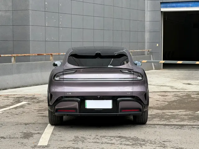Xiaomi YU7 — Фото автомобиля 6