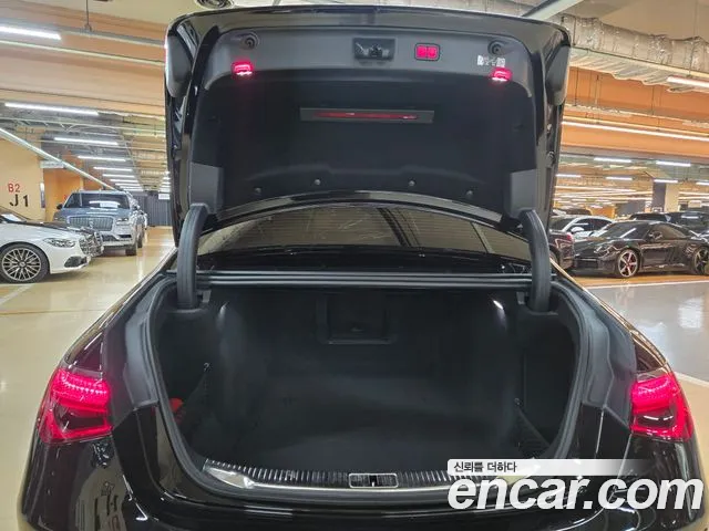 Mercedes-Benz S-Class S-класс W223 — Фото автомобиля 4