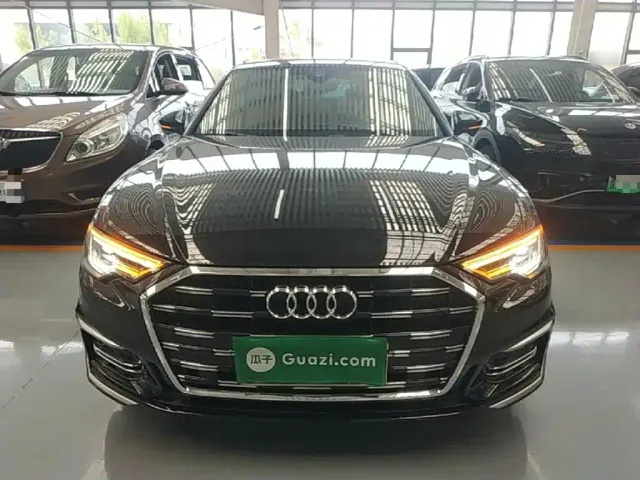 Audi A6L — Фото автомобиля 2