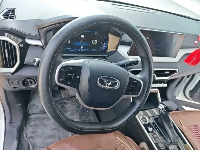 Cowin Xuanjie Pro 2025 1.5L CVT Comfort — Фото автомобиля 10