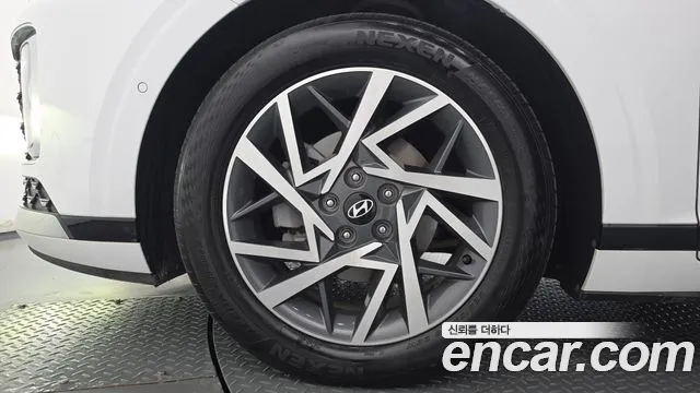 Hyundai Grandeur GN7 — Фото автомобиля 5