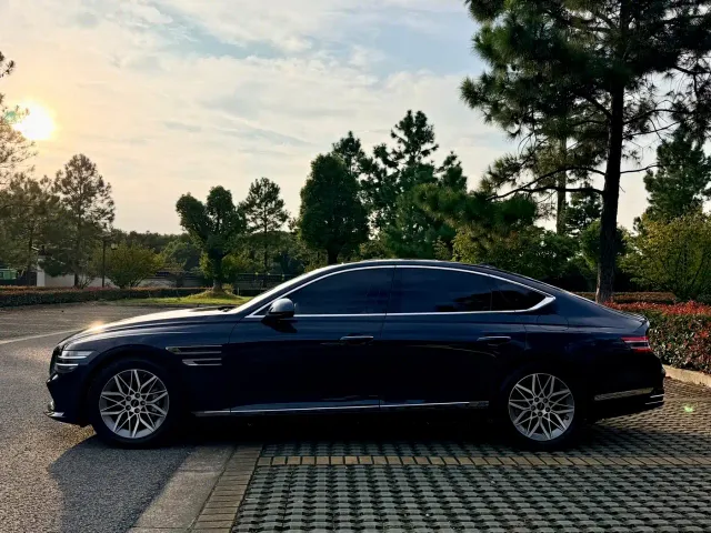 Genesis G80 — Фото автомобиля 3