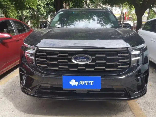 Ford Edge — Фото автомобиля 2