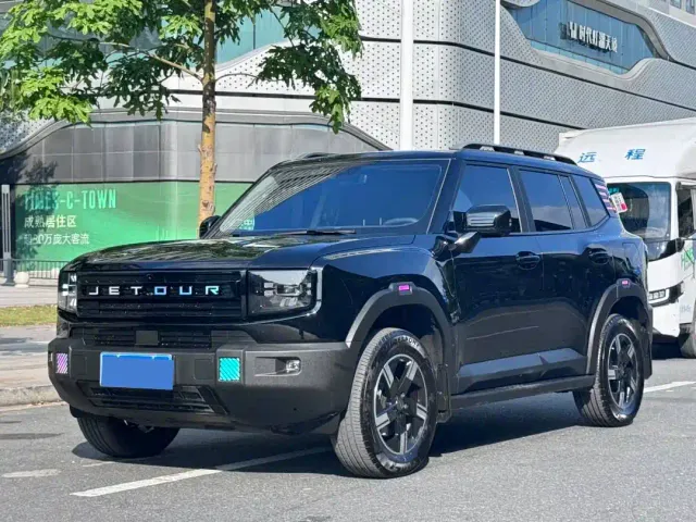 Jetour T1 — Фото автомобиля 2