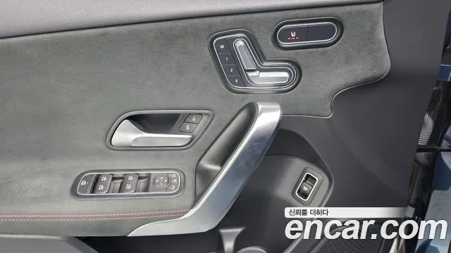 Mercedes-Benz A-Class — Фото автомобиля 13