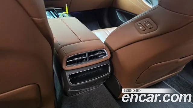 Genesis G80 RG3 — Фото автомобиля 30