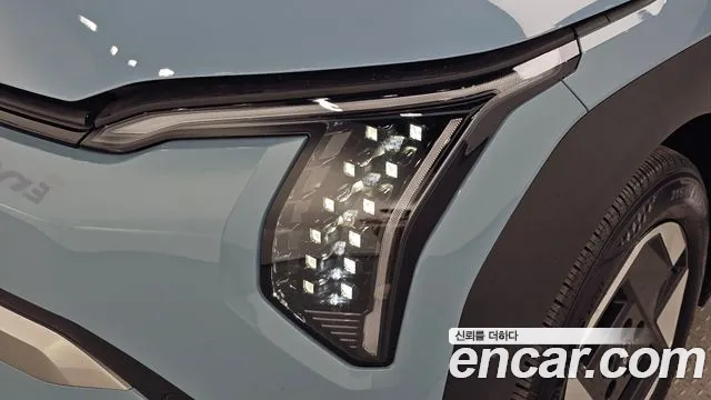 Kia EV3 — Фото автомобиля 21