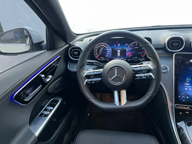 Mercedes-Benz C-Class — Фото автомобиля 7