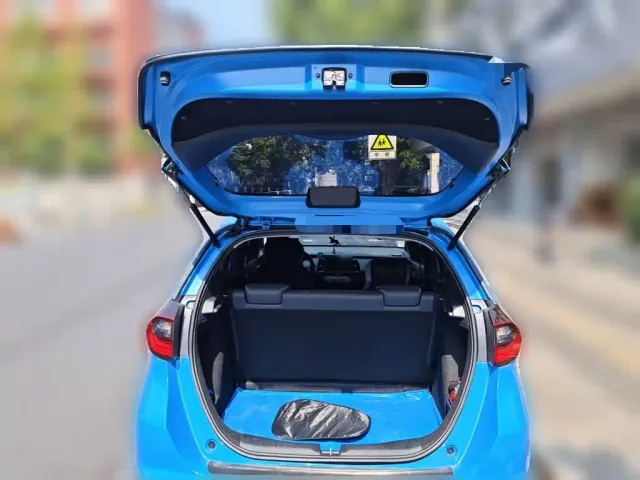 Honda Fit — Фото автомобиля 15