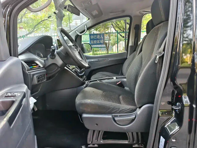 JAC Refine M3 — Фото автомобиля 12