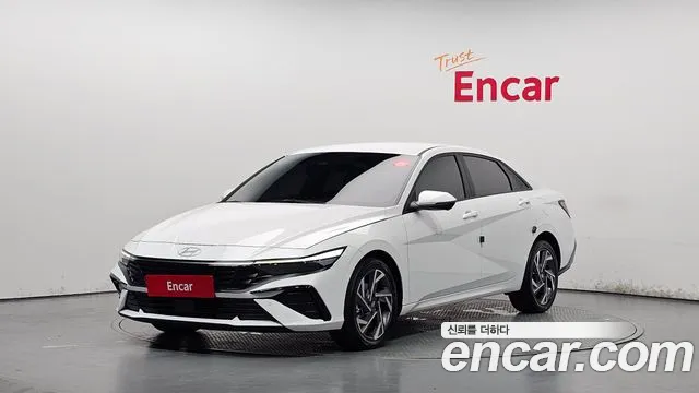 Фотография автомобиля — Hyundai AVANTE