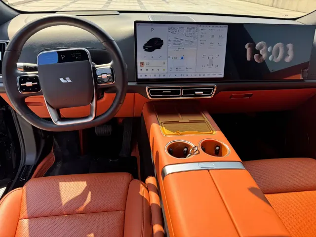 Li Auto L7 — Фото автомобиля 6