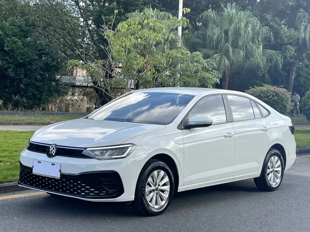 Фотография автомобиля — Volkswagen Lavida