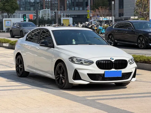 BMW 1 Series — Фото автомобиля 3