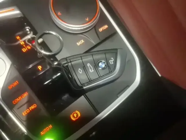BMW 3 Series — Фото автомобиля 11
