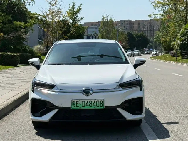 GAC Aion S — Фото автомобиля 2