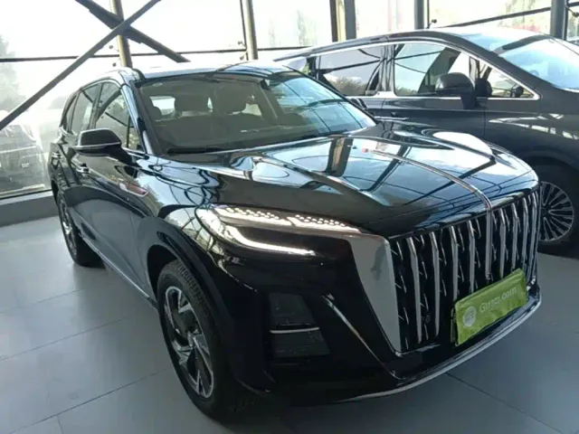 Hongqi HS3 PHEV — Фото автомобиля 3