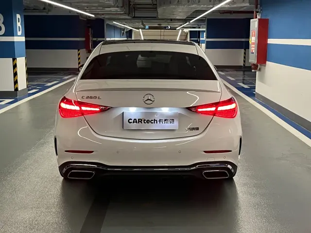 Mercedes-Benz C-Class — Фото автомобиля 4