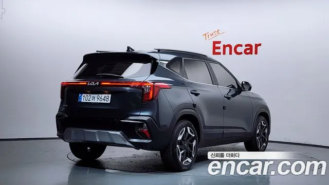 Kia Seltos Новый Seltos Бензин 2.0 2WD — Фото автомобиля 2