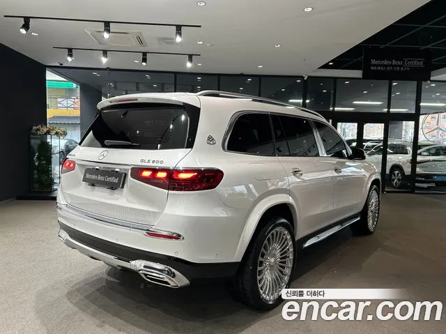 Mercedes-Benz GLS-Class — Фото автомобиля 2