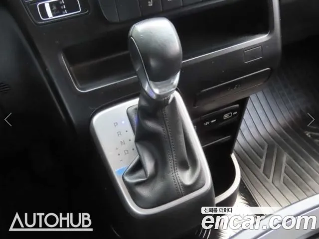 Hyundai Staria Staria Карго 5 мест — Фото автомобиля 7