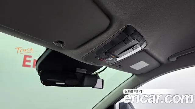 Kia Niro The All New — Фото автомобиля 20