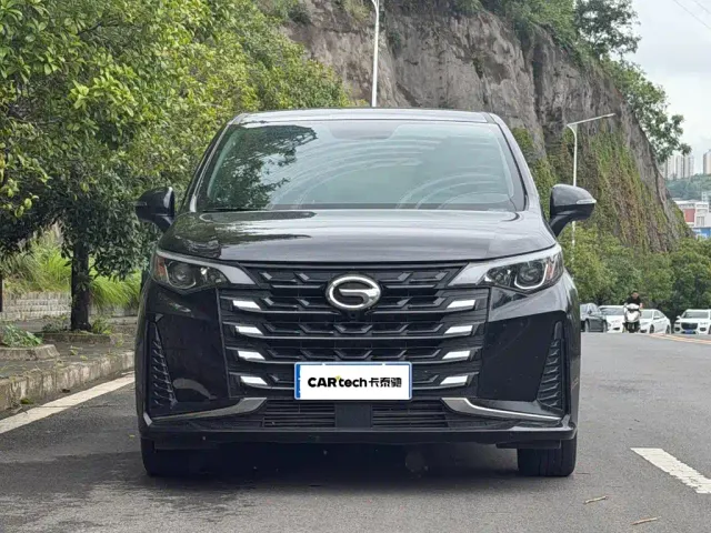 GAC Trumpchi M6 — Фото автомобиля 2