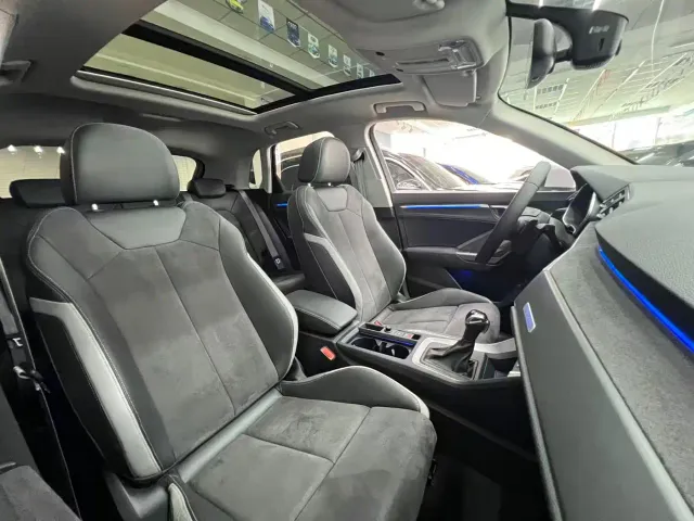 Audi Q3 — Фото автомобиля 22