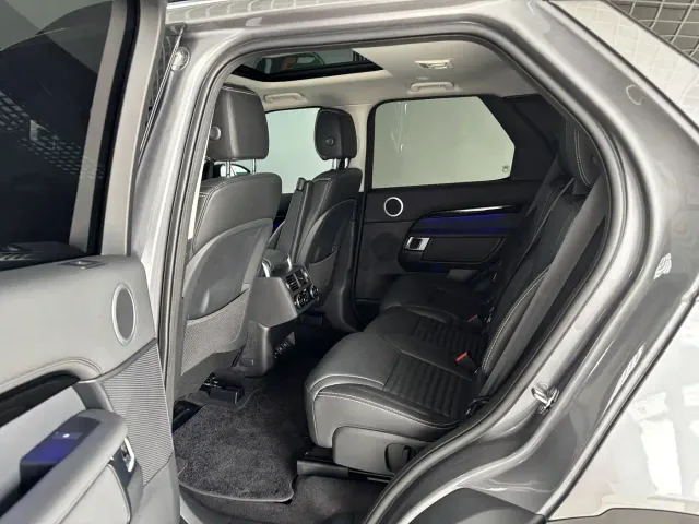 Land Rover Discovery — Фото автомобиля 21