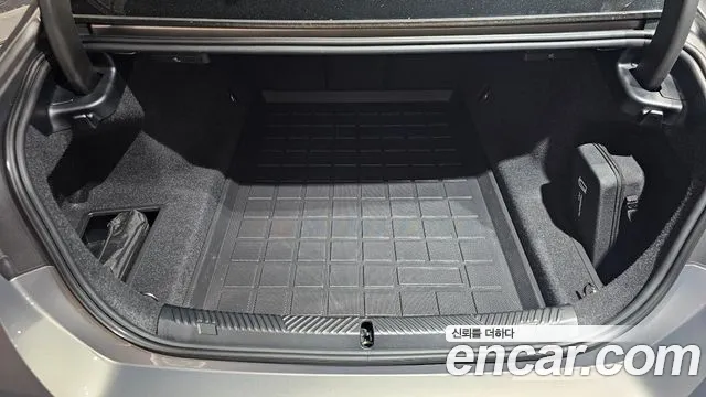 BMW 5-Series 5 серия (G60) 530i xDrive M Sport — Фото автомобиля 30
