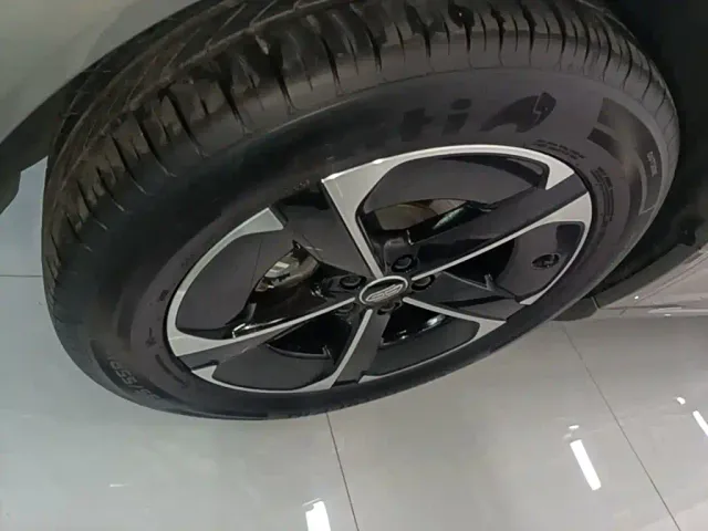 Shangjie Shangjie SUV 2025 Model Extended Range Pro — Фото автомобиля 22