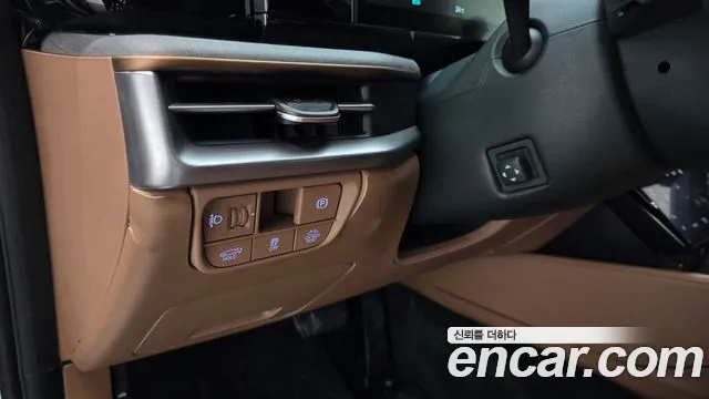 Hyundai Grandeur GN7 — Фото автомобиля 28