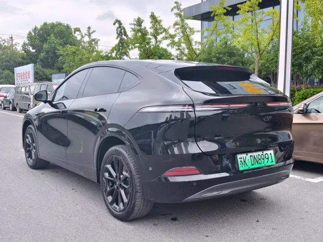 Xpeng G6 — Фото автомобиля 5