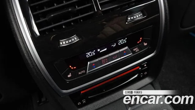 BMW X7 — Фото автомобиля 18