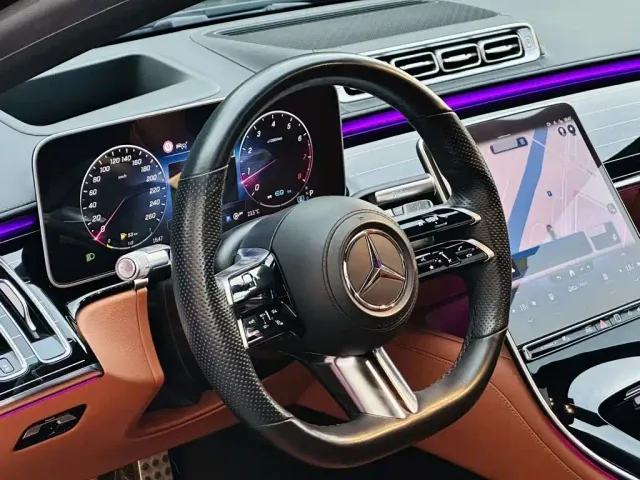 Mercedes-Benz S-Class — Фото автомобиля 3