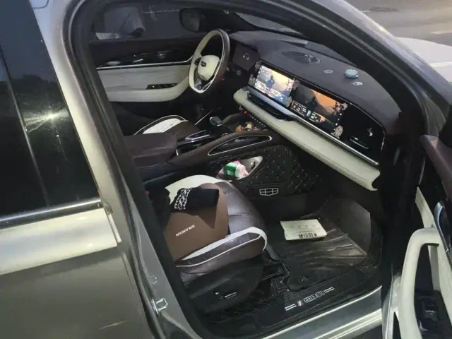 Geely Xingyue L — Фото автомобиля 8