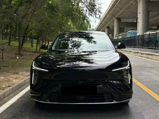 IM Motors LS6 — Фото автомобиля 2