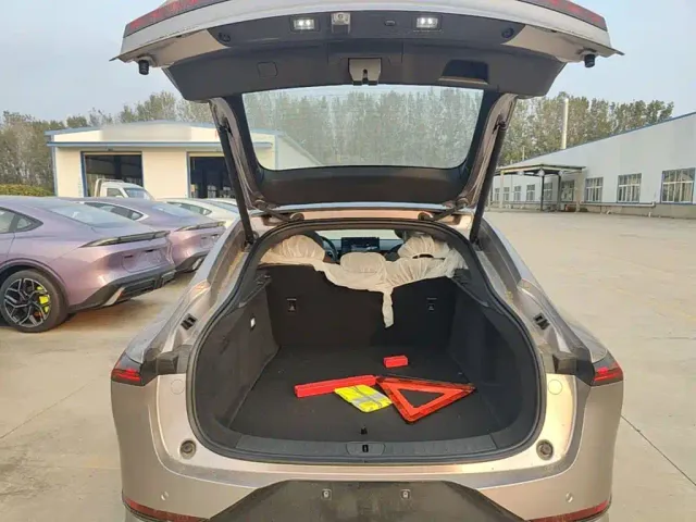 Changan Qiyuan A07 — Фото автомобиля 18