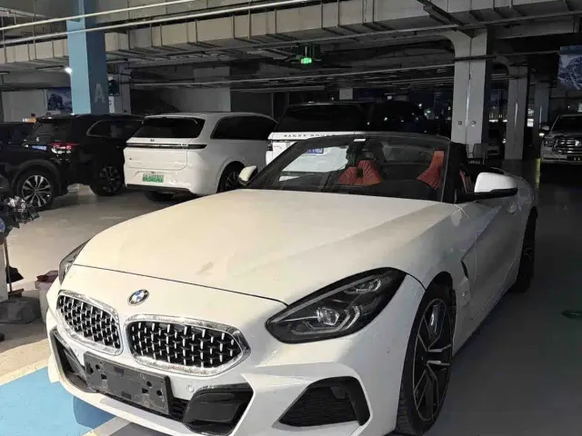 Фотография автомобиля — BMW Z4