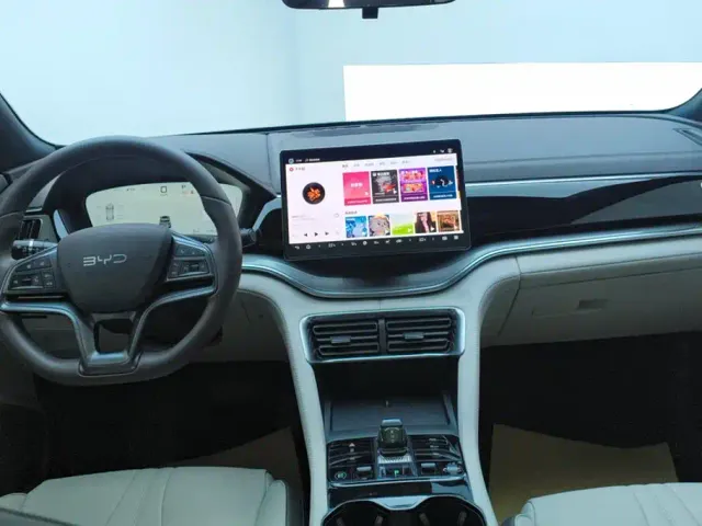 BYD Song PLUS — Фото автомобиля 12