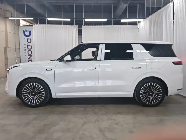 IM Motors LS8 — Фото автомобиля 7