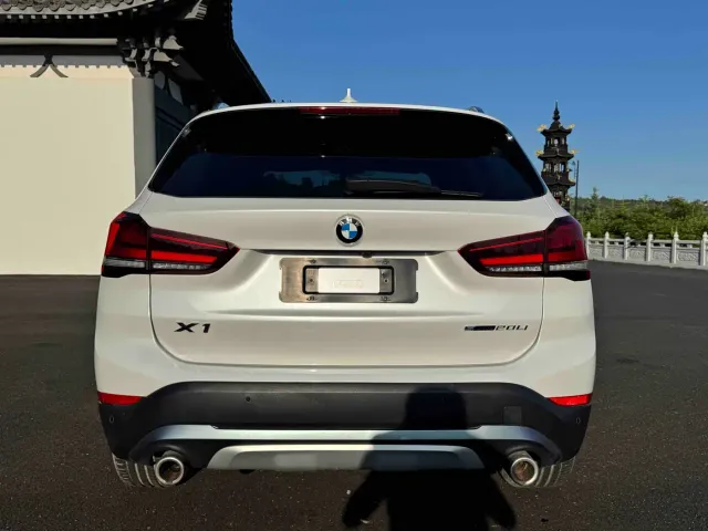 BMW X1 — Фото автомобиля 5