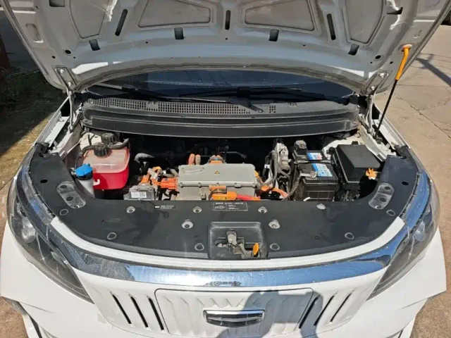 Geely Geometry EX3 Kung Fu Bull — Фото автомобиля 19