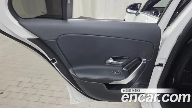Mercedes-Benz A-Class W177 — Фото автомобиля 14