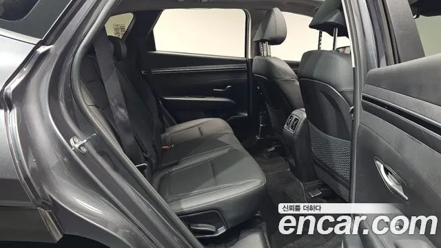 Hyundai Tucson Tucson (NX4) Бензин 1.6 турбо 2WD — Фото автомобиля 11