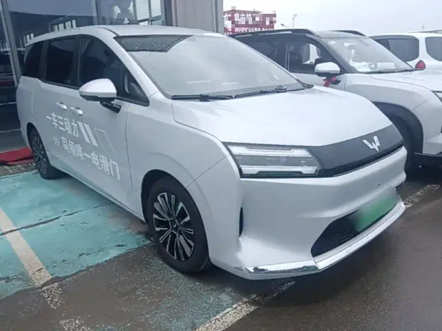 Wuling Starlight 730 — Фото автомобиля 3